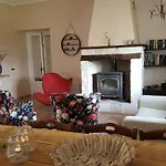 Masseria Cesarina Kır Evi *